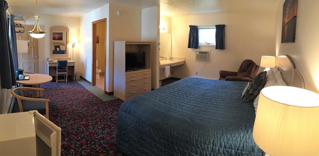 Cedar Motor Inn ماركيت المظهر الخارجي الصورة