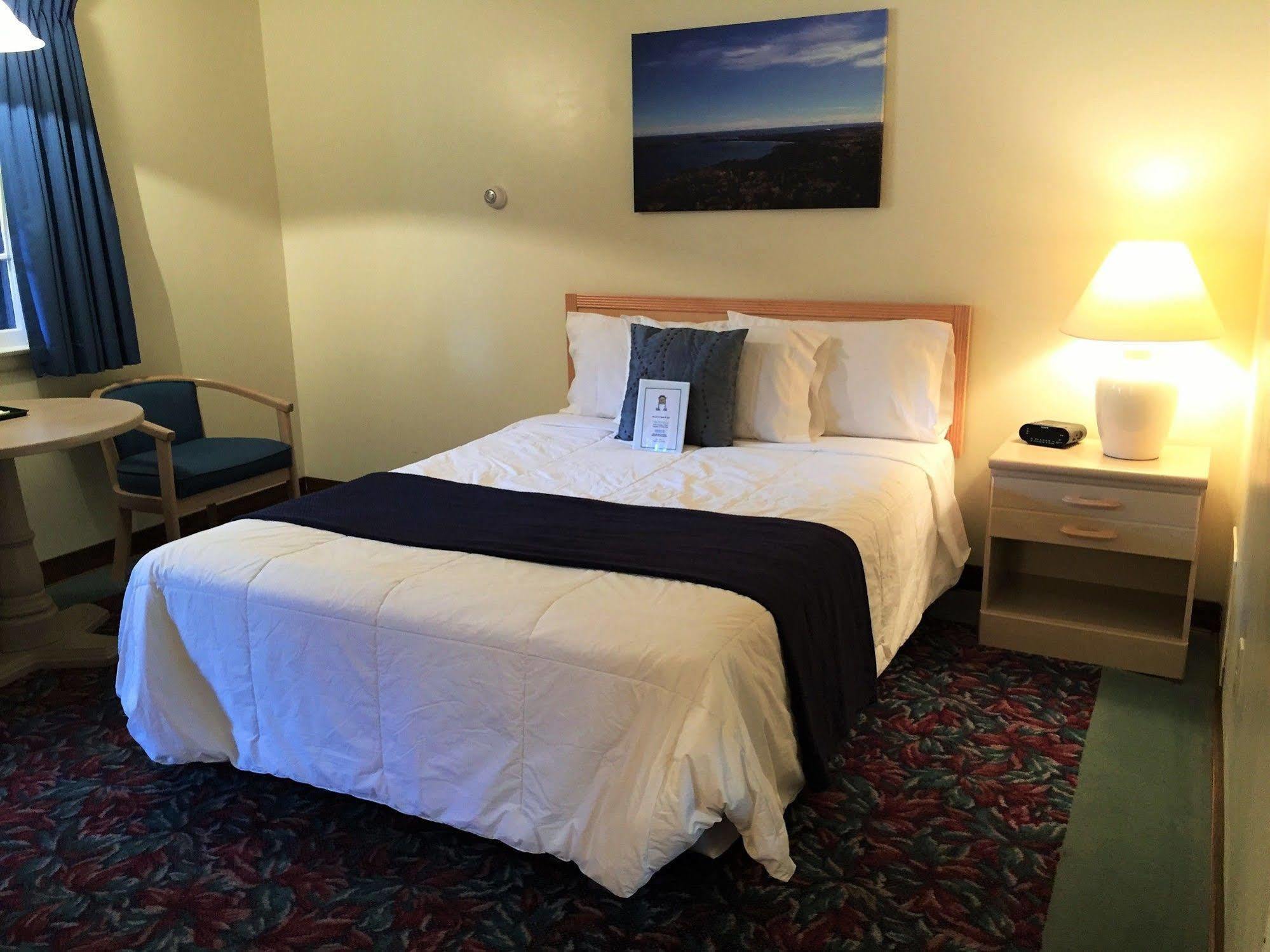 Cedar Motor Inn ماركيت المظهر الخارجي الصورة