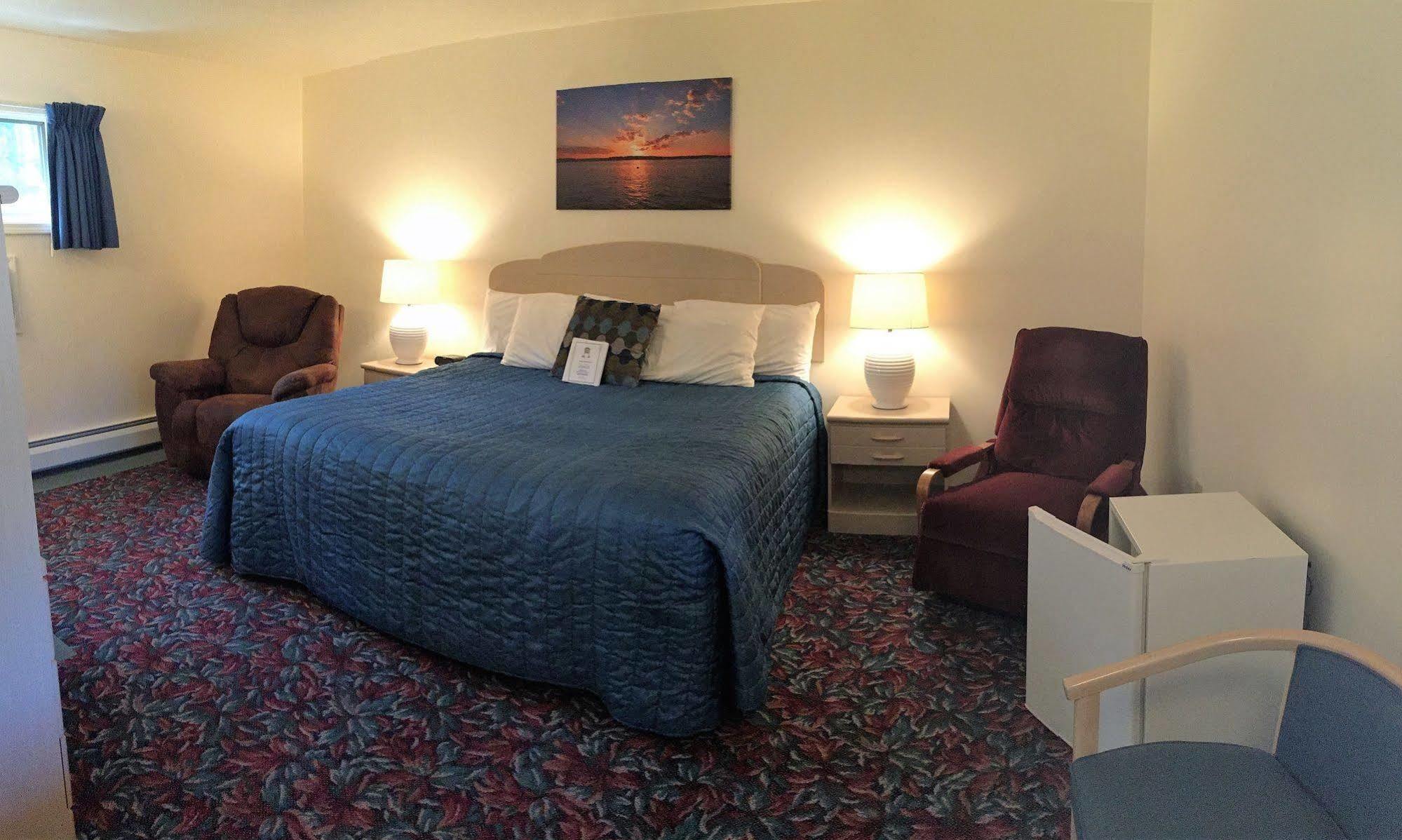 Cedar Motor Inn ماركيت المظهر الخارجي الصورة